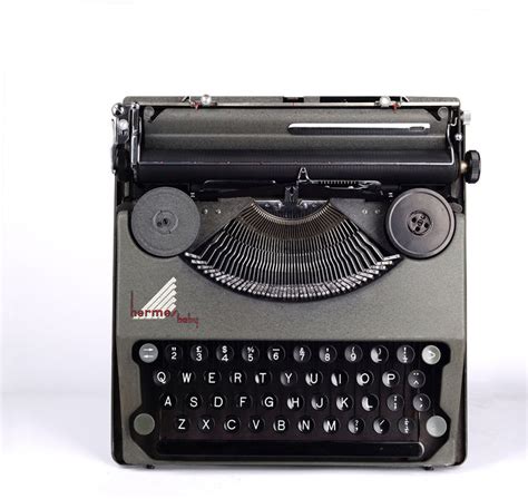 hermes baby typewriter 1939